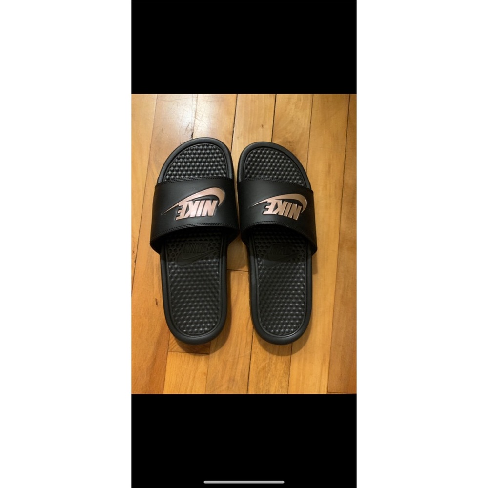 Nike slides